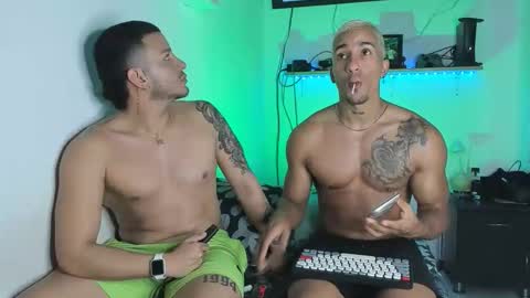 james_and_max online show from 01.19.26