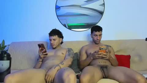 james_and_max online show from 06.11.26