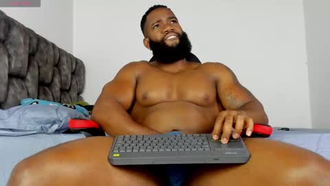 Snapshot of james_bbcmuscle chatting on 03.01.26 James BBC online show from 03.01.26