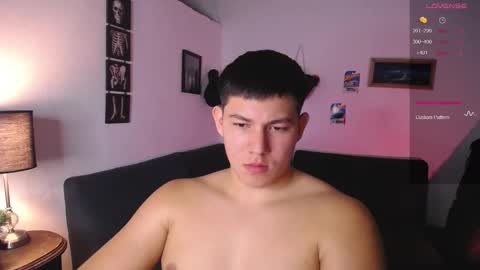 Snapshot of james_cr chatting on 02.25.26 james_cr online show from 02.25.26