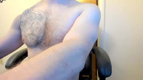 Snapshot of jamesaka1 chatting on 11.07.25 James online show from 11.07.25