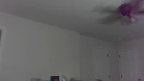 Snapshot of jamesjewels chatting on 11.10.25 jamesjewels online show from 11.10.25