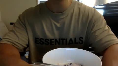 jamesmo820913 online show from 12.05.25