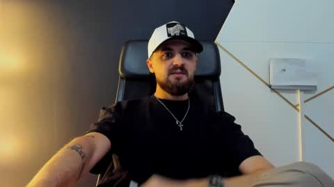 Snapshot of jamesmyersx chatting on 01.02.25 JamesMyers online show from 01.02.25