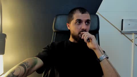 Snapshot of jamesmyersx chatting on 01.23.25 JamesMyers online show from 01.23.25