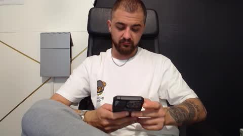 Snapshot of jamesmyersx chatting on 09.13.25 JamesMyers online show from 09.13.25