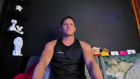 Snapshot of jamesowenn chatting on 02.11.26 James Owenn online show from 02.11.26