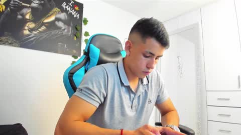 Jamess hott online show from 02.18.25