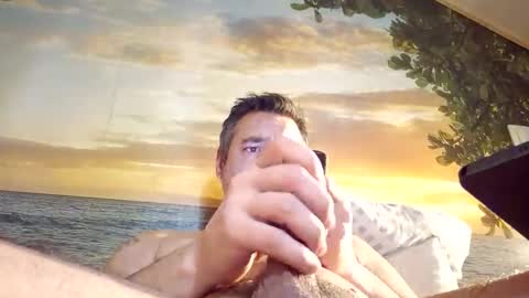 Snapshot of jamessisi chatting on 12.31.24 jamessisi online show from 12.31.24