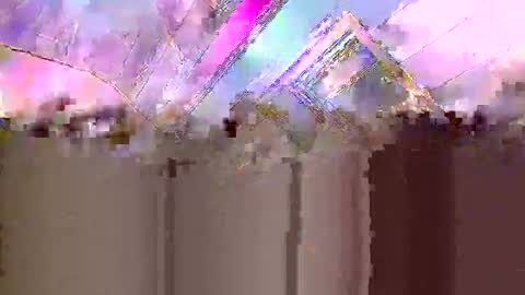 Snapshot of jamessisi chatting on 10.15.25 jamessisi online show from 10.15.25