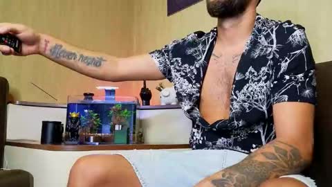 Snapshot of jamienoxus chatting on 09.15.25 Robbie online show from 09.15.25