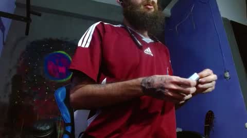 Snapshot of jammes_owen chatting on 01.19.25 Jammes. online show from 01.19.25