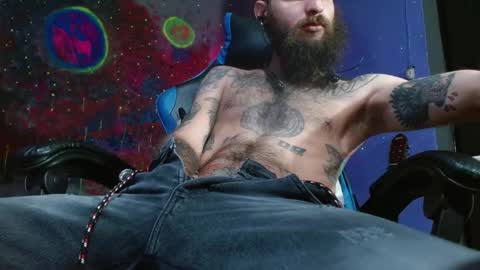 Snapshot of jammes_owen chatting on 01.21.25 Jammes. online show from 01.21.25