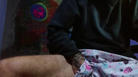 Snapshot of jammes_owen chatting on 02.09.25 Jammes. online show from 02.09.25