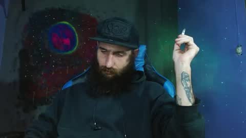 Snapshot of jammes_owen chatting on 02.12.25 Jammes. online show from 02.12.25