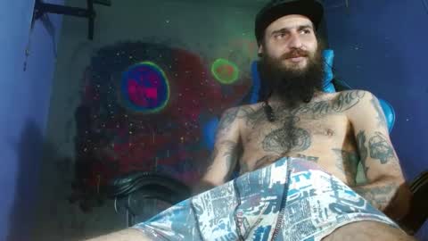 Snapshot of jammes_owen chatting on 02.19.25 Jammes. online show from 02.19.25