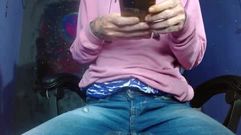 Snapshot of jammes_owen chatting on 02.23.25 Jammes. online show from 02.23.25