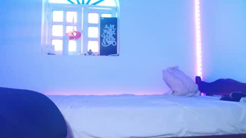 Snapshot of jammes_owen chatting on 09.26.25 Jammes. online show from 09.26.25