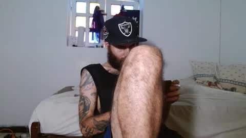 Snapshot of jammes_owen chatting on 10.19.25 Jammes. online show from 10.19.25