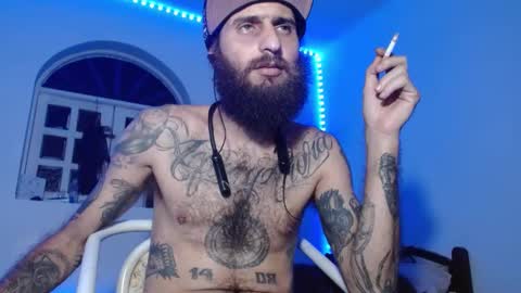 Snapshot of jammes_owen chatting on 11.20.25 Jammes. online show from 11.20.25