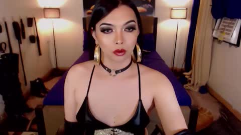 Snapshot of jammybranham chatting on 12.05.25 jammybranham online show from 12.05.25