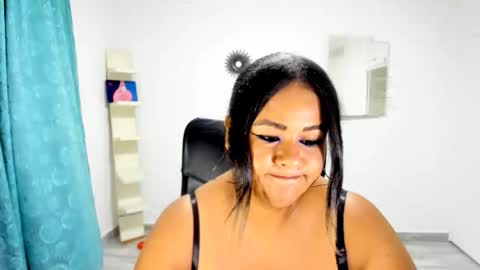 Snapshot of jan_milkhot chatting on 10.19.25 jan_milkhot online show from 10.19.25