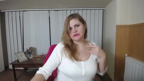 Snapshot of janaloveli chatting on 12.28.24 janaloveli online show from 12.28.24