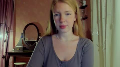 Snapshot of jane_and_star chatting on 11.27.25 Star online show from 11.27.25