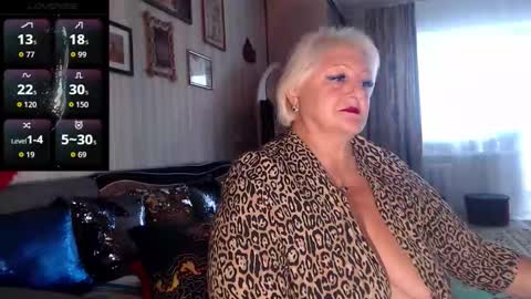 JaneBeech online show from 10.09.25