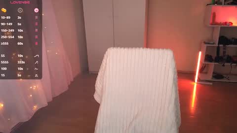 Snapshot of jane_kinn chatting on 02.25.25 jane_kinn online show from 02.25.25