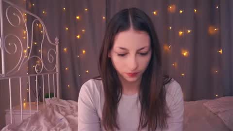 Jennifer  online show from 02.03.25