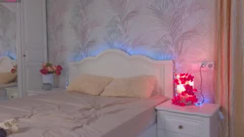 Snapshot of janepuff chatting on 11.23.25 janepuff online show from 11.23.25