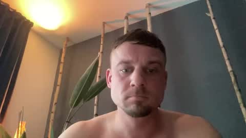 Snapshot of janettarobin chatting on 02.09.26 RoJan online show from 02.09.26