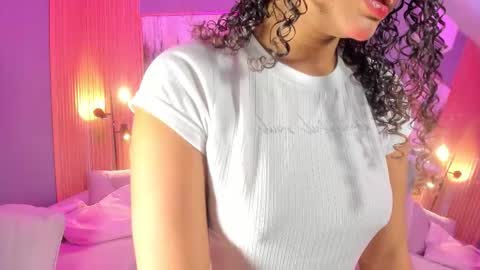 Janinne  online show from 03.04.26