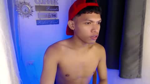 janlloyd04 online show from 10.21.25