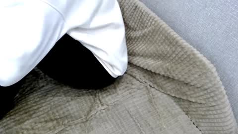 Elina online show from 12.12.24