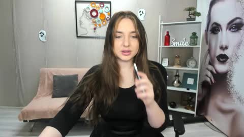 Snapshot of jaquelinlaurent chatting on 11.14.25 JaquelinLaurent online show from 11.14.25