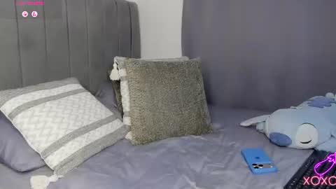 Snapshot of jarethh_ chatting on 06.15.26 JARETHH online show from 06.15.26