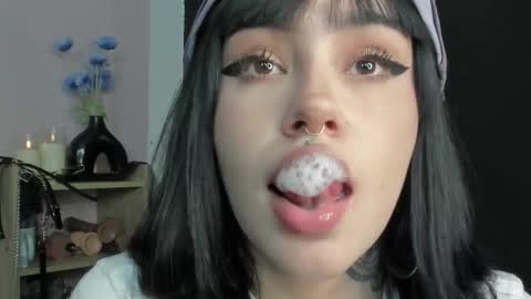 Snapshot of jas_miin chatting on 11.11.25 Maria online show from 11.11.25