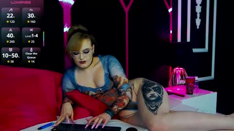 Snapshot of jasmin_voss chatting on 01.18.26 Jasmin online show from 01.18.26