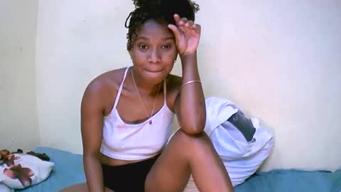 Snapshot of jasminah176750 chatting on 11.04.25 jasminah176750 online show from 11.04.25