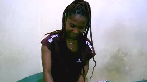 Snapshot of jasminah176750 chatting on 11.22.25 jasminah176750 online show from 11.22.25