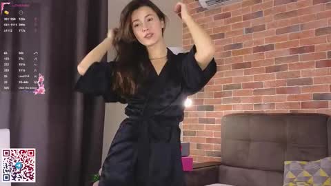 Snapshot of jasmindoroti chatting on 09.18.25 Chloe online show from 09.18.25