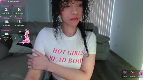 Snapshot of jasmine_019 chatting on 10.22.25 J- next transmission december 4 online show from 10.22.25