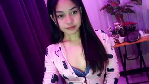 Snapshot of jasmine_arousal chatting on 06.27.26 JASMINE online show from 06.27.26
