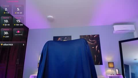 Instagram jasminecampbell1  online show from 10.11.25