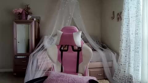 JasmineKay online show from 03.31.26