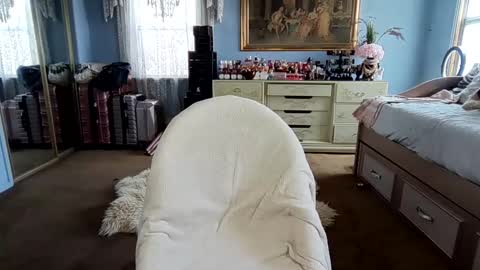 JasmineKay online show from 05.22.26
