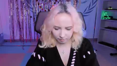 Snapshot of jasminemilko chatting on 02.28.25 Jasmine online show from 02.28.25