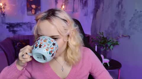 Snapshot of jasminemilko chatting on 03.06.25 Jasmine online show from 03.06.25